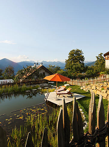 Bathing fun on the farm in South Tyrol